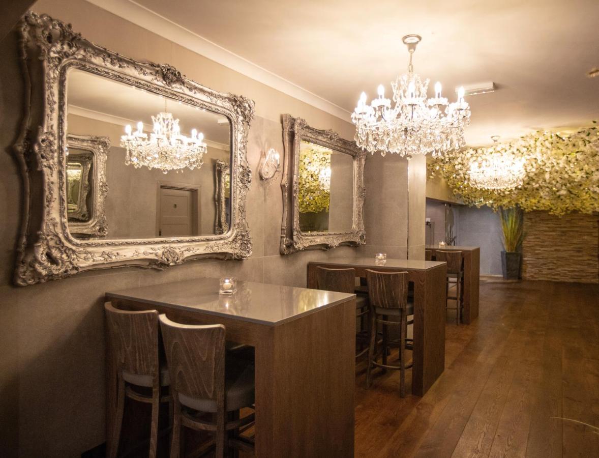 The Crown Hotel Bawtry-Донкастер Экстерьер фото